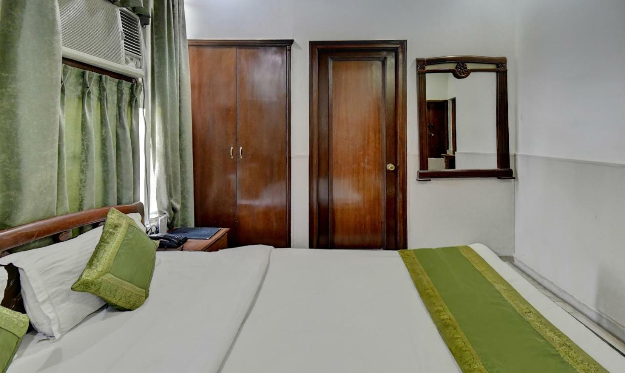 Treebo Trend Corporate Inn Chandigarh Bagian luar foto